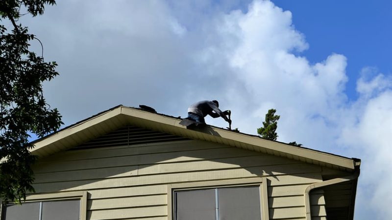 UNDERSTANDING EAVESTROUGH REPAIR