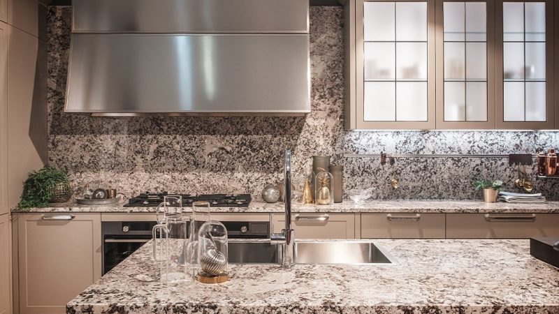 Granite vs Quartz: Which Countertop Material is Right for Your Space?