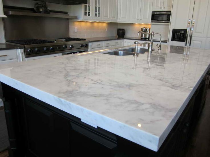 Top 7 merits of using Quartz countertops over granite in kitchen