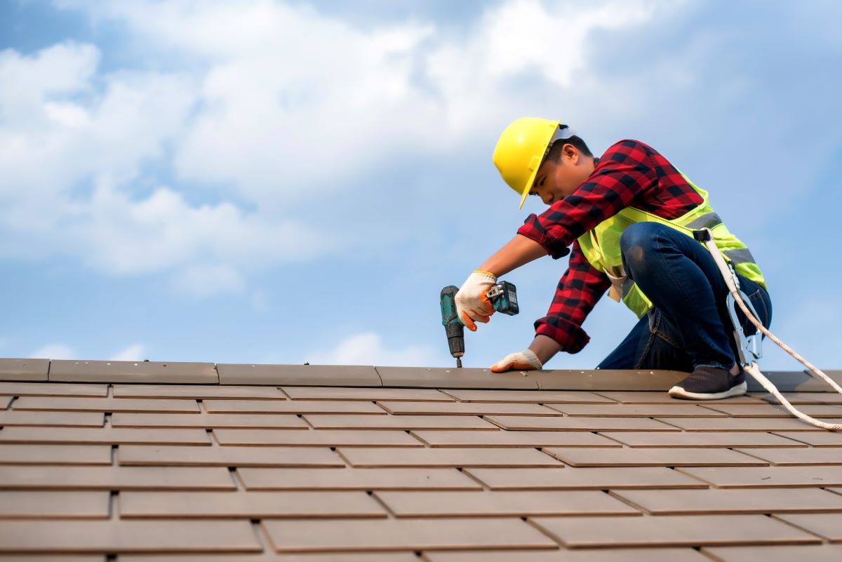 Why Should You Never DIY Roofing Jobs Rather Call for Professionals?