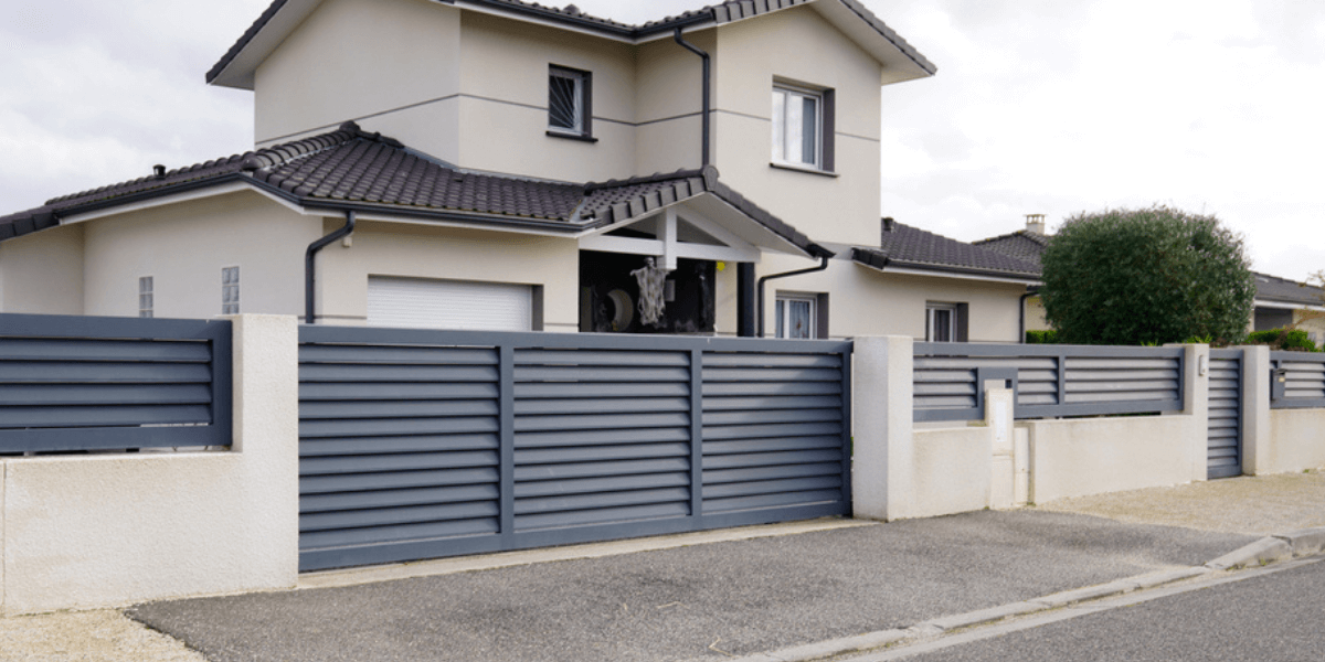 Enhancing Your Home’s Privacy and Security with Residential Fencing Options