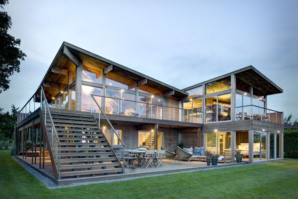 Lakefront Home