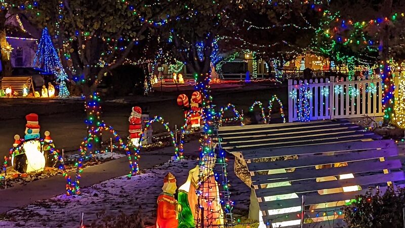 Holiday Magic After Dark: The Best Utah Neighborhoods to See Stunning Christmas Light Displays