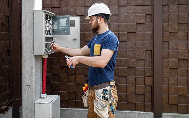 How Electrical Services Help Prep Your Home for Rental or Sale