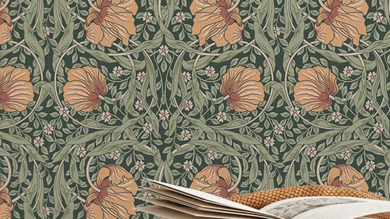 Why Art Nouveau Wallpaper Blends Nature with Artistry